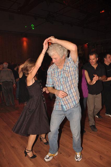 min 2010 12 05 station danse 104